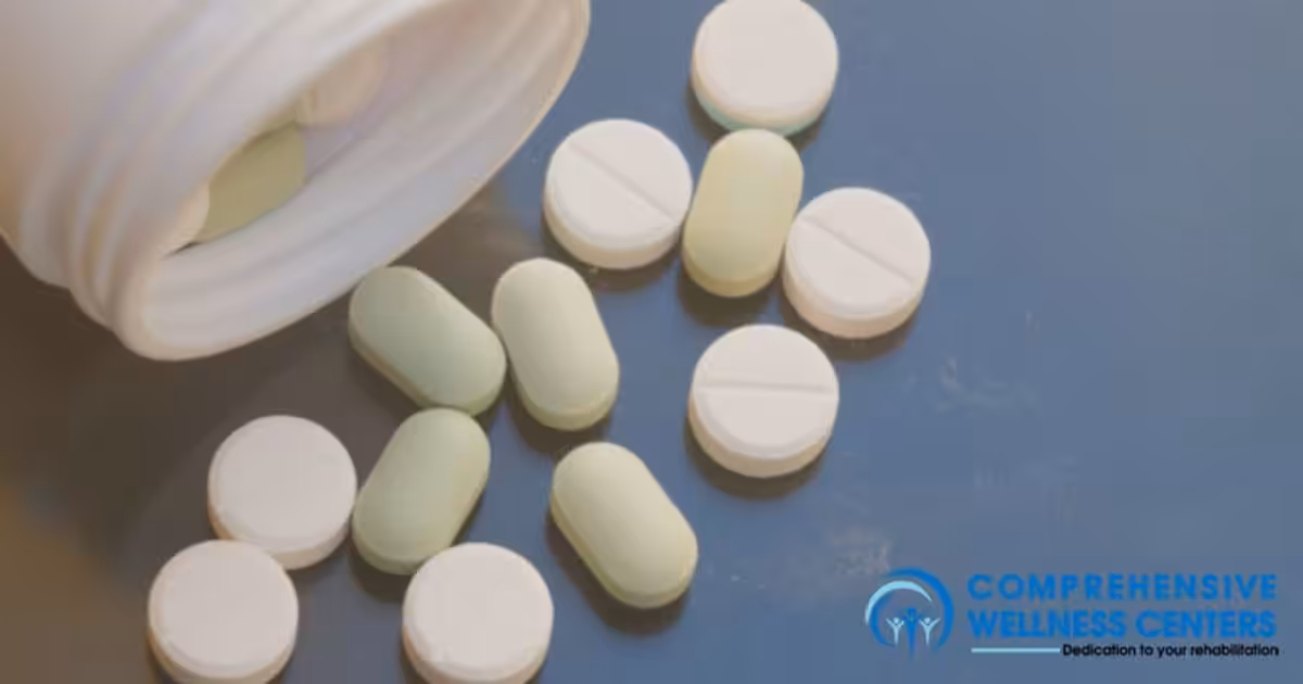 What Is The Difference Between Klonopin and Xanax? Hero