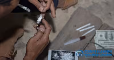 The Dangers of Mixing Heroin and Meth